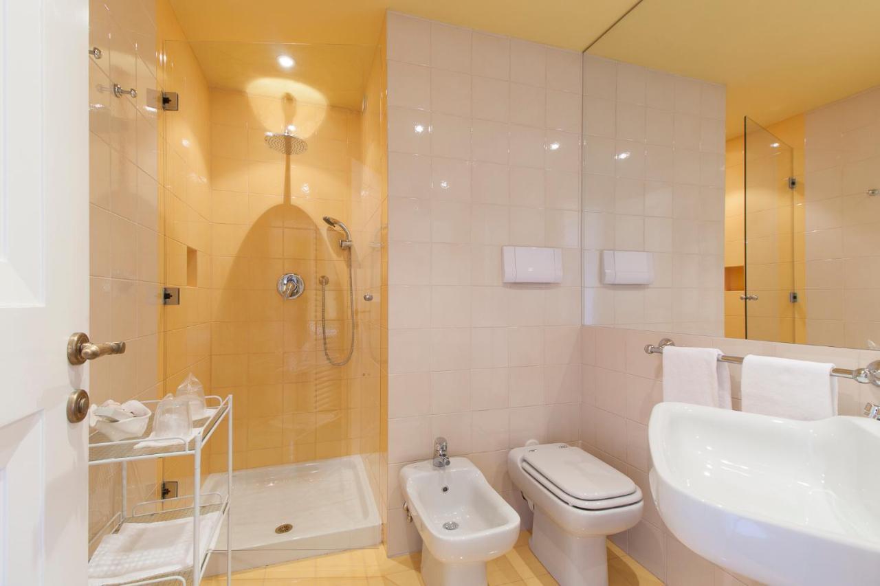 Charming Hotel Dei Chiostri フォッリーナ エクステリア 写真